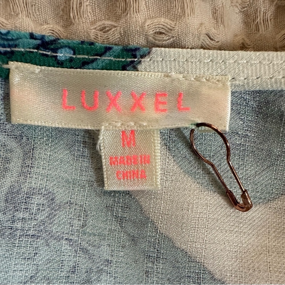 Luxxel Teal and White Paisley Tie-Front Blouse - Picture 3 of 6